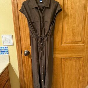 Old Navy, small, brown full length dress never been worn w/slits